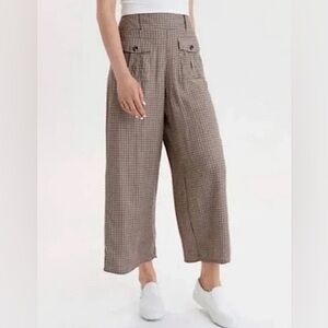 American Eagle High Rise Wide Leg Plaid Front Pocket Pants Size S